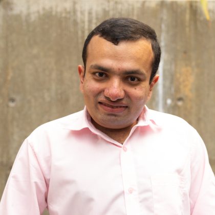 Portrait photo of Dhiren